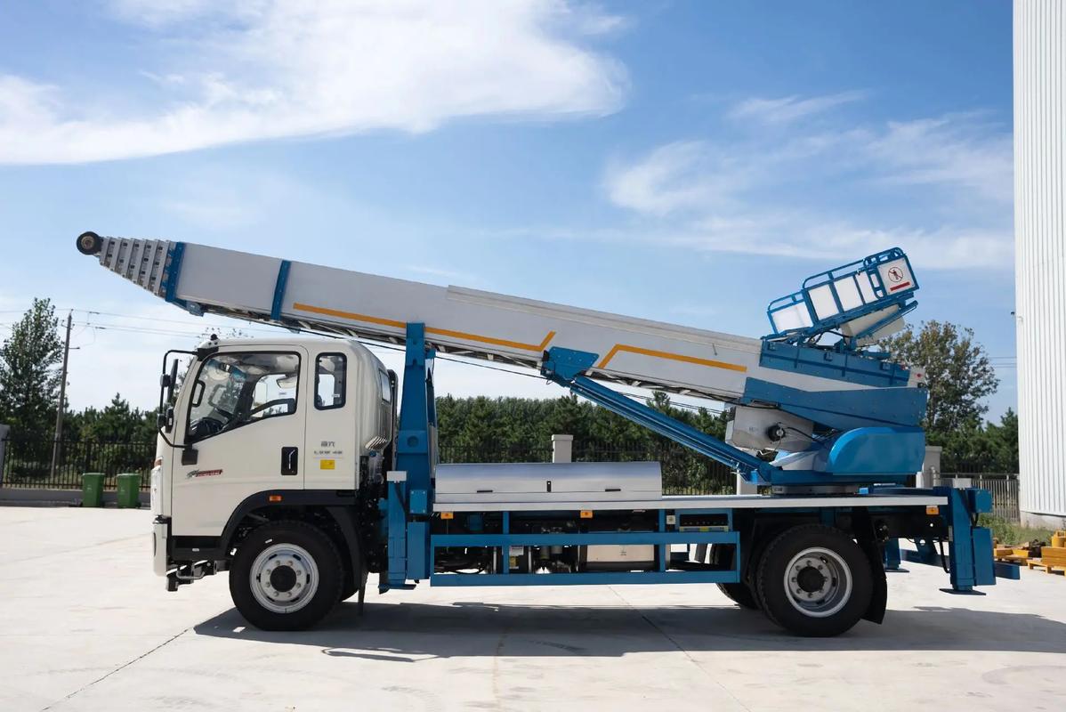 硚口云梯上料车租赁费用