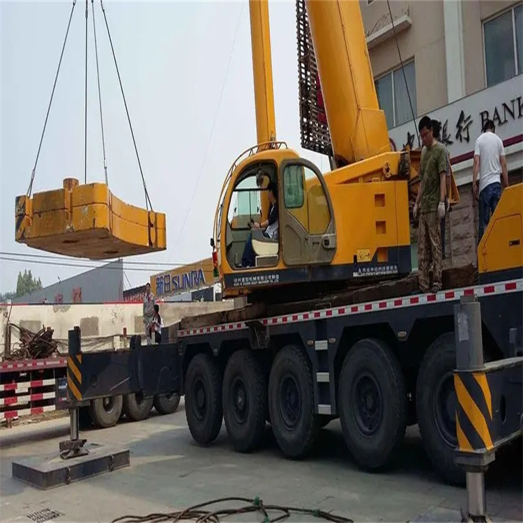 硚口当地吊车出租|机器吊装|75吨|工厂搬迁服务